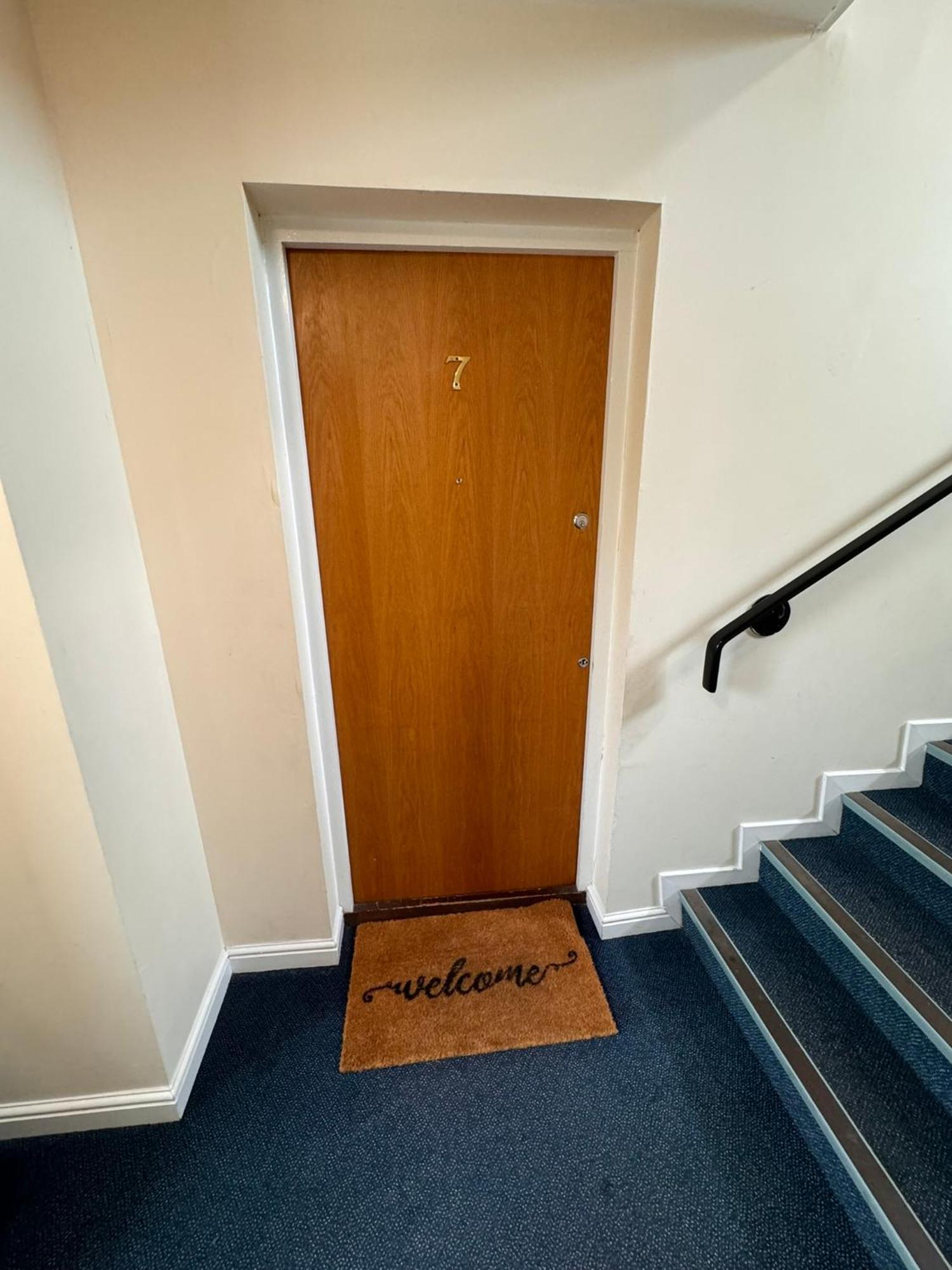 2-Bedroom Flat Walking Distance To Excel London - Perfect Location! Exterior foto